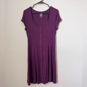 So medium short sleeve purple skater dress